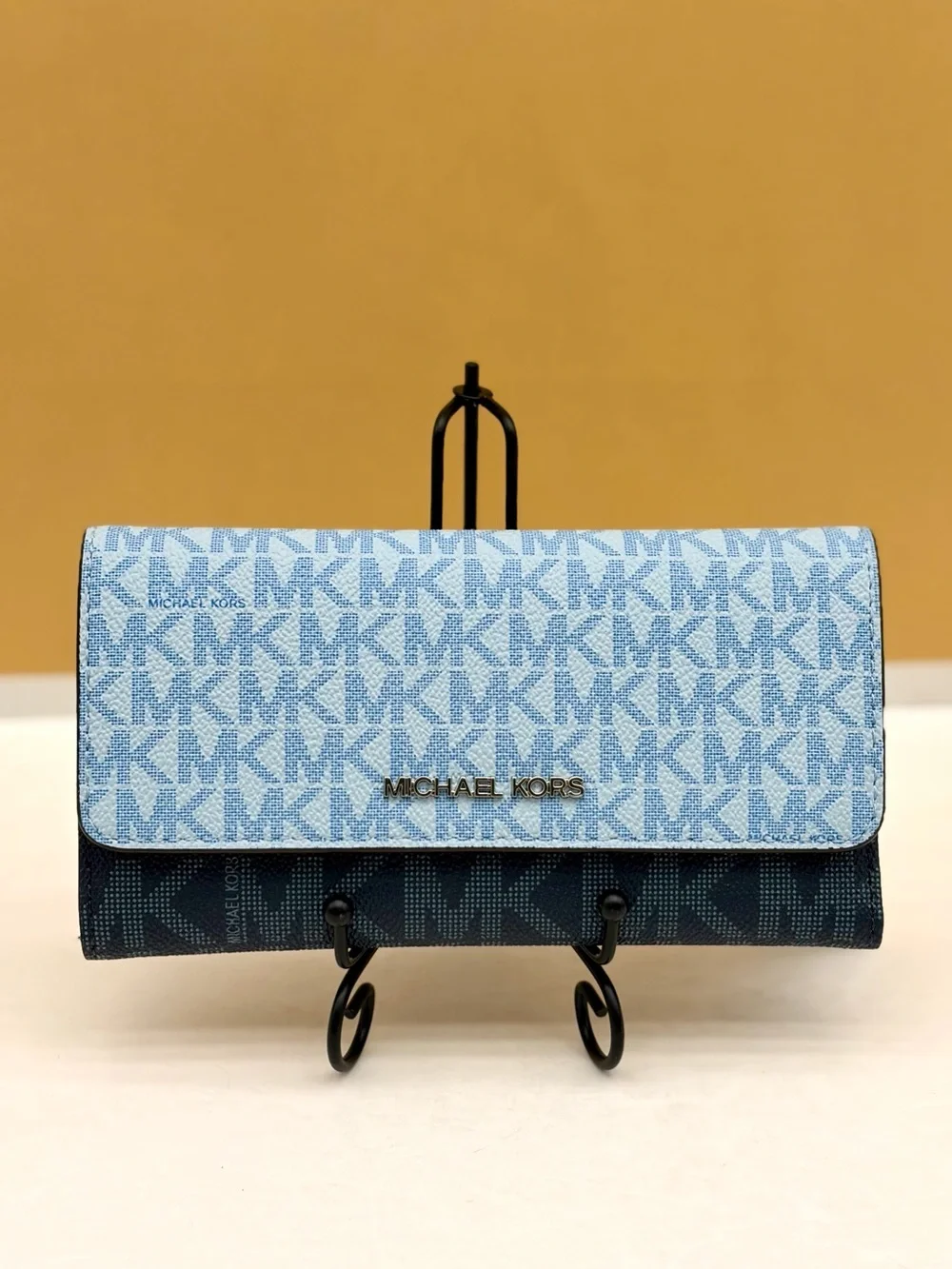 Michael Kors Large Two Tone Signature Trifold Wallet